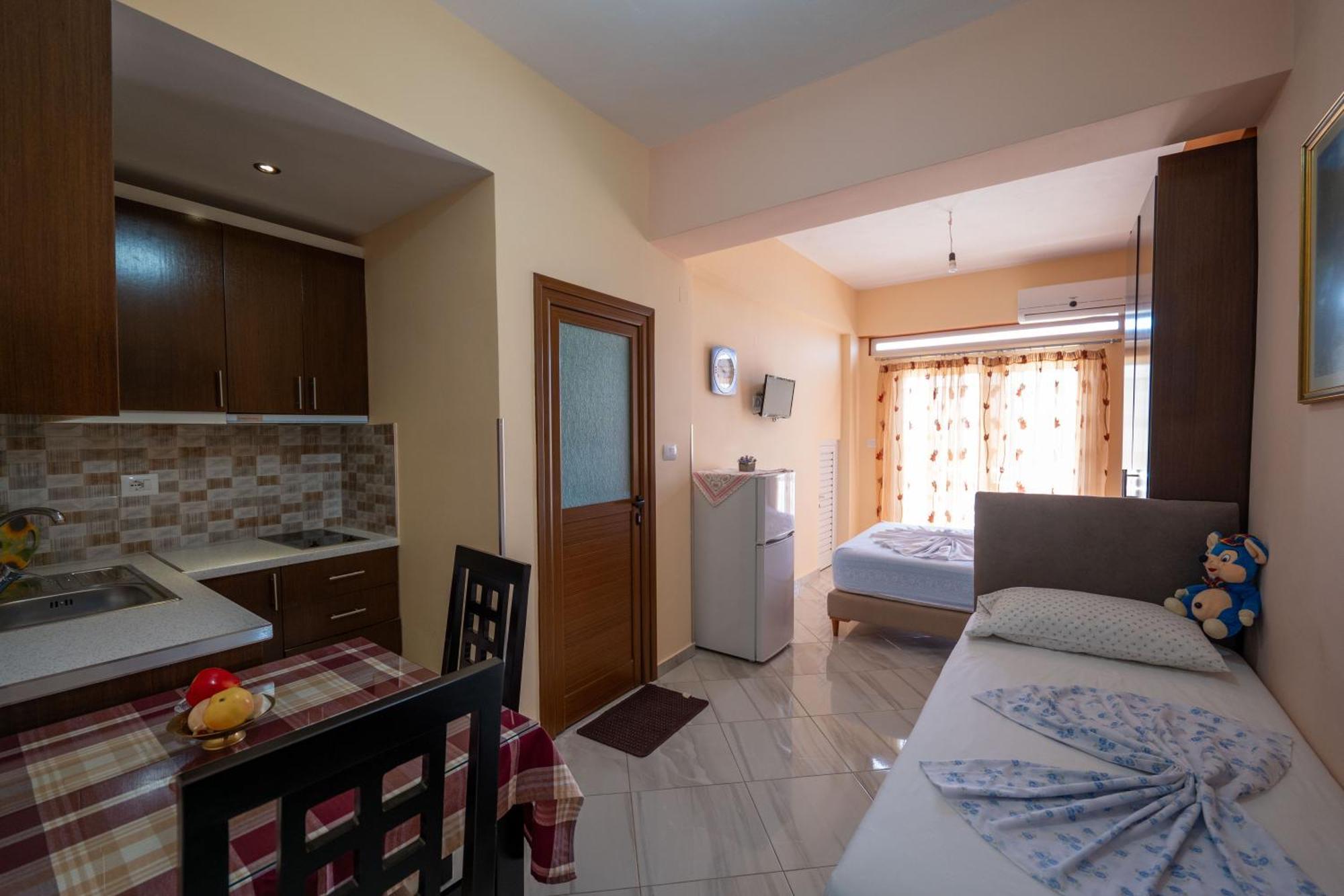 Leka Apartments Ksamil Bagian luar foto