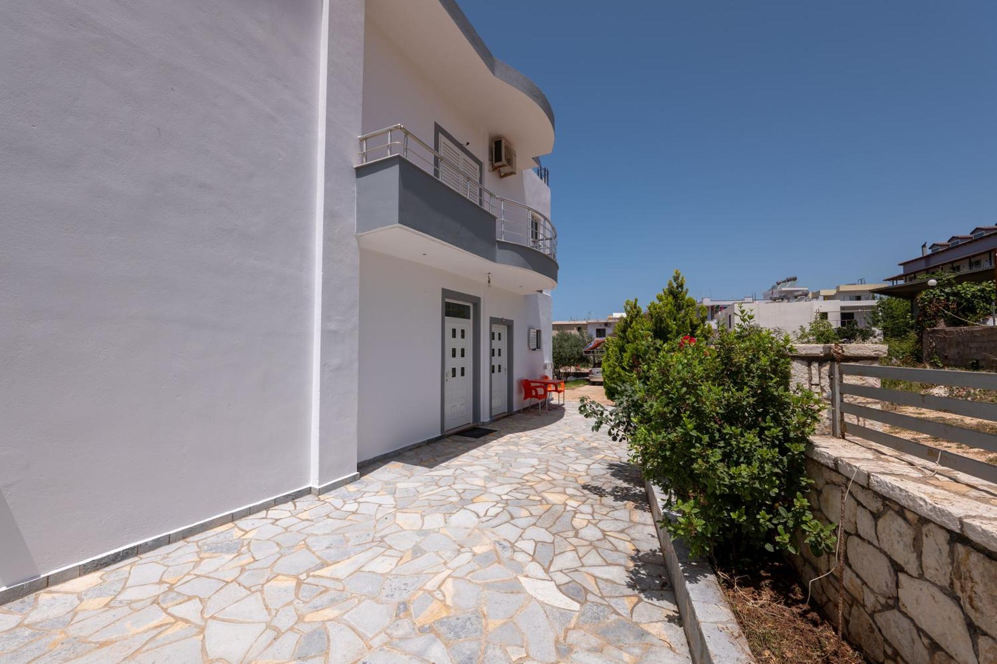 Leka Apartments Ksamil Bagian luar foto