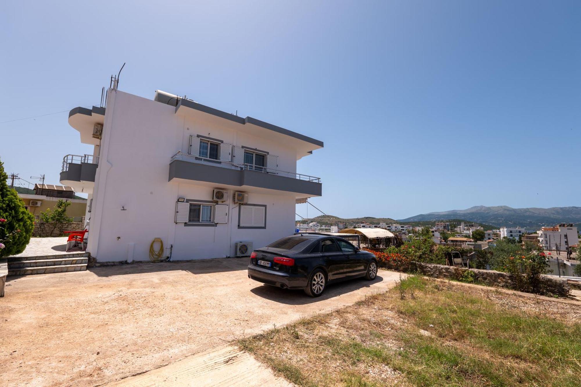 Leka Apartments Ksamil Bagian luar foto